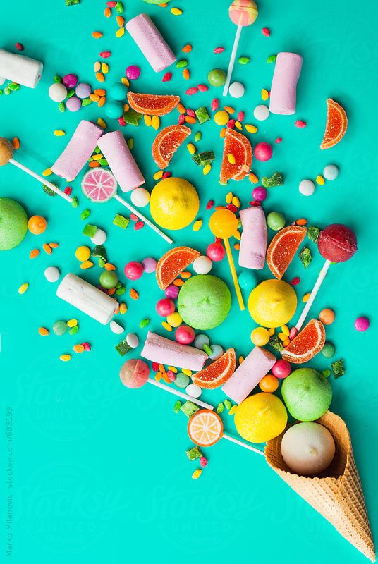 - E Y E C A N D Y -