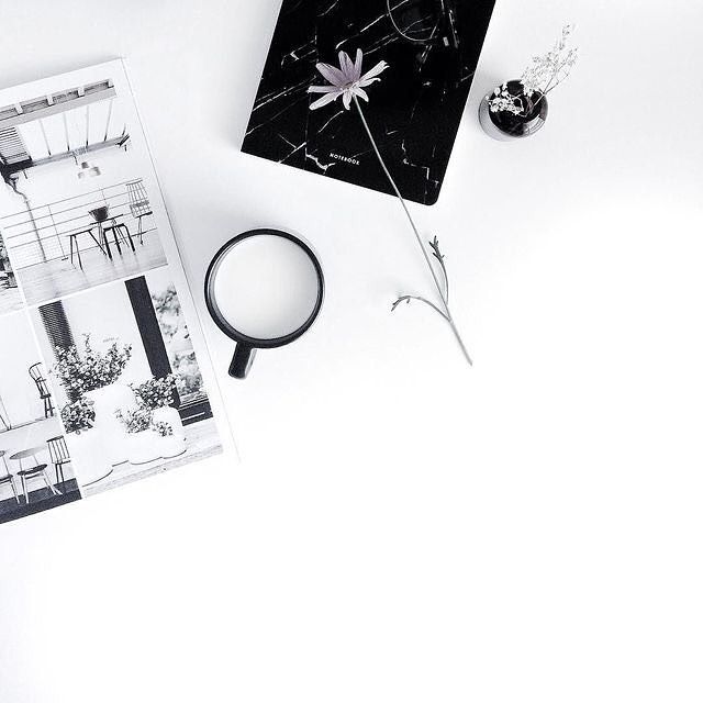 { ʟᴇᴛ's ғᴏʀɢᴇᴛ ᴡʜᴏ ᴡᴇ ᴀʀᴇ }