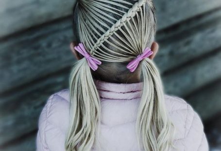 Einfache und schöne Frisuren zur Schule für jeden Tag