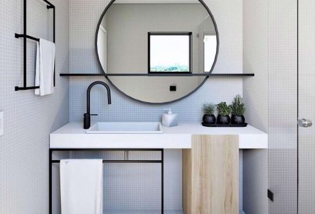 Mirror With Shelf Q