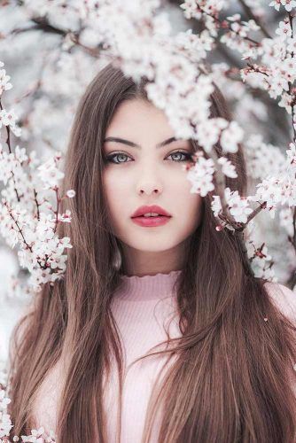 Portraits Of Most Beautiful Women With Flowers ★ See more: glaminati.com/...