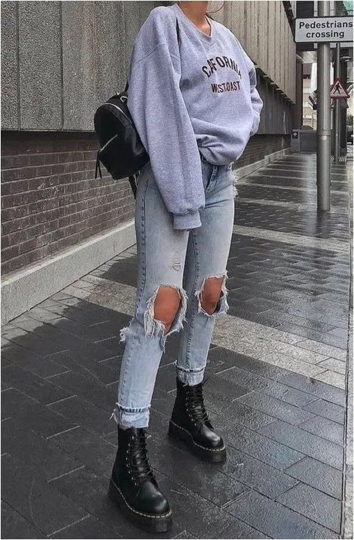 32 Stunning Edgy Outfits For School You Need To Try #edgyoutfits #edgyoutfitsideas #streetwear – Trendy Fashion Ideas