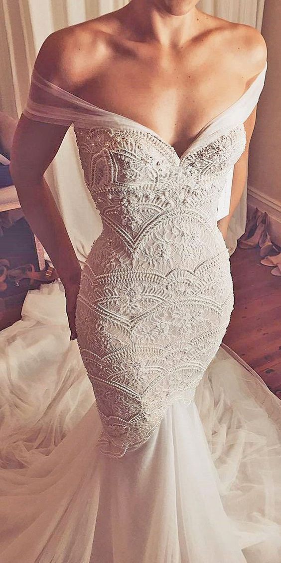 21 Romantic Off The Shoulder Wedding Dresses ❤️ See more: www.weddingforwar... #wedding #offshoulder #dresses