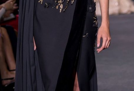 Abito di Elie Saab Collezione Autunno. 2016