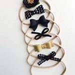 Beautiful Set of 6 Bows Handmade with faux Leather and wool felt in Neutral colors. Your baby girl will be so comfy with them, they will become your go to everywhere bows, You will be amazed with our Signature Nylon band, so soft doesnt leave any marks on your princess. ONE SIZE FITS