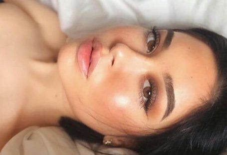 Best Inspiration Mate Makeup :   Shimmery and Natural Summer Makeup #naturalmakeup #naturalmakeupideas #naturalmakeuptutorials #makeuptips