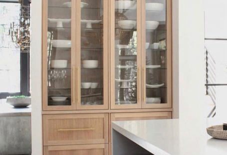 Boden bis zur Decke K  chenschrank  Eine Speisekam #auch #Bis #Boden #cabinet #ceiling