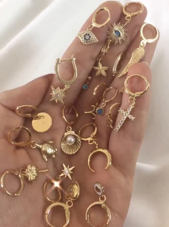 Boho-oorbellen, sieraden in hippiestijl, zigeunerjuwelen - #juwelen ...  #Bohooorbellen #hippiestijl #juwelen #sieraden