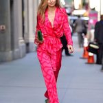 Celebrity Outfits September 2017 – What Are Celebs Wearing This Month