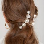 Gorgeous pearls of different sizes Clear clip This product has been hand-picked by Storets