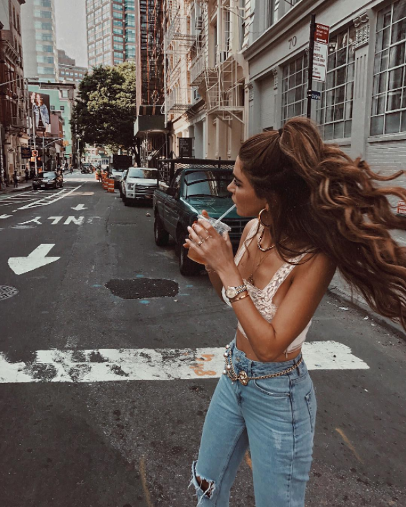 Wenn es wieder wärmer wird, haben wir sofort Lust auf die neuen Frühlingsfrisuren. Von rosegoldenem Haar bis zu Octopus-Buns haben wir für Sie die schönsten Spring-Trends 2018 gesammelt. Außerdem zeigen wir Ihnen, wie man die Looks ganz easy nachstylt! #hairstyling #haare #trendfrisur 