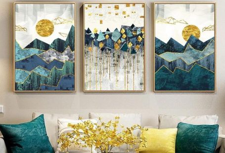 Landscape paintings are a pretty common sight in most living rooms... But you don