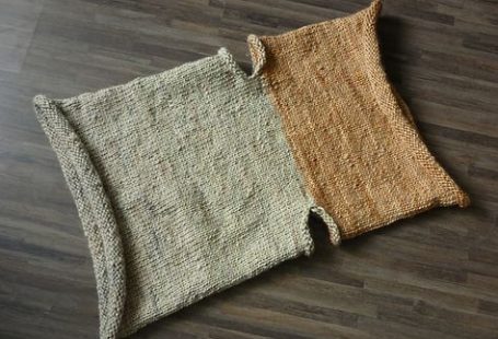 Ravelry: Project Gallery for Inspired pattern by Daniela Pais