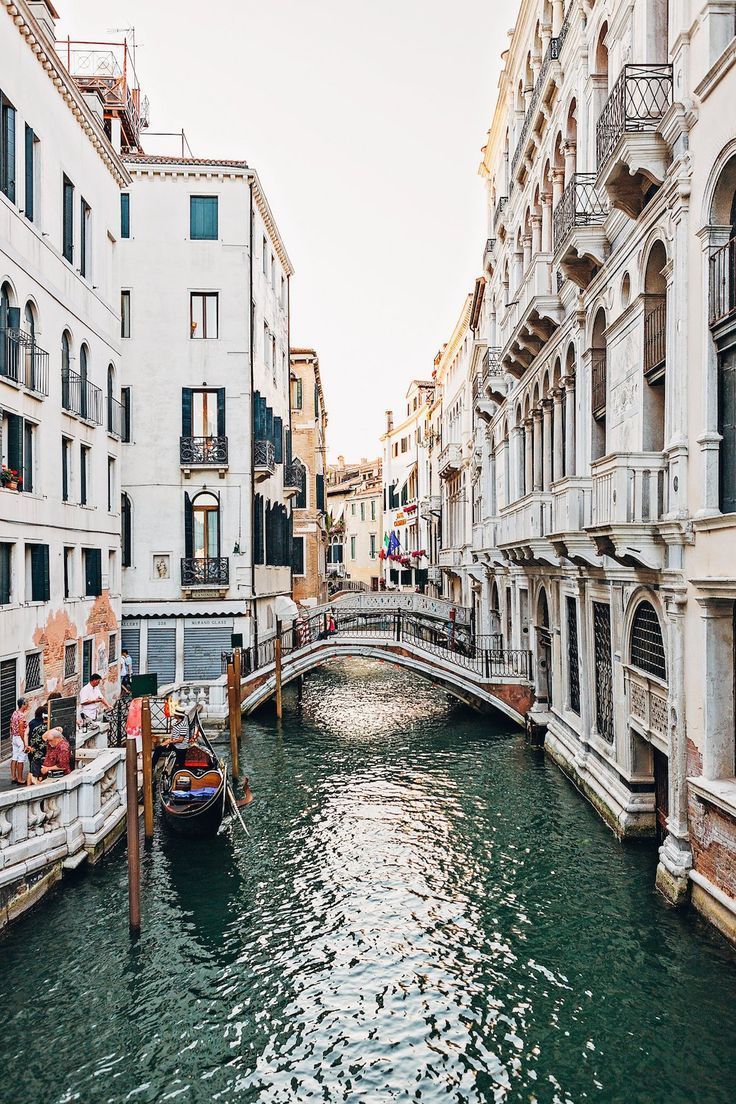 It’s no secret that one of the best things to do in Venice is riding a gondola... - #gondola #Riding #secret #Venice
