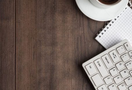 Keyboard mouse h5 coffee background