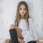 (1) Facebook