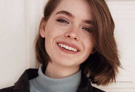 Side-Swept-Bob-Haircut Latest Bob Haircuts for 2018