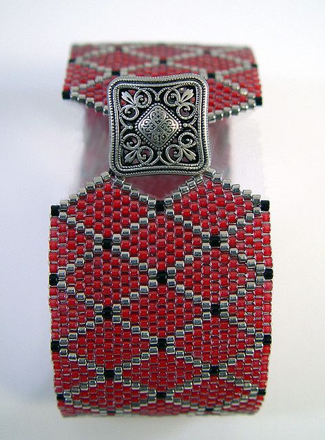 Lattice Cuff