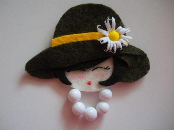 Lindas damas com CD´s | MEU MUNDO CRAFT