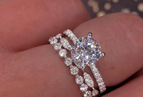 New Collection For Bague de Fiançailles 2018  :    Description   ring    - #BaguedeFiançailles madame.tn/...