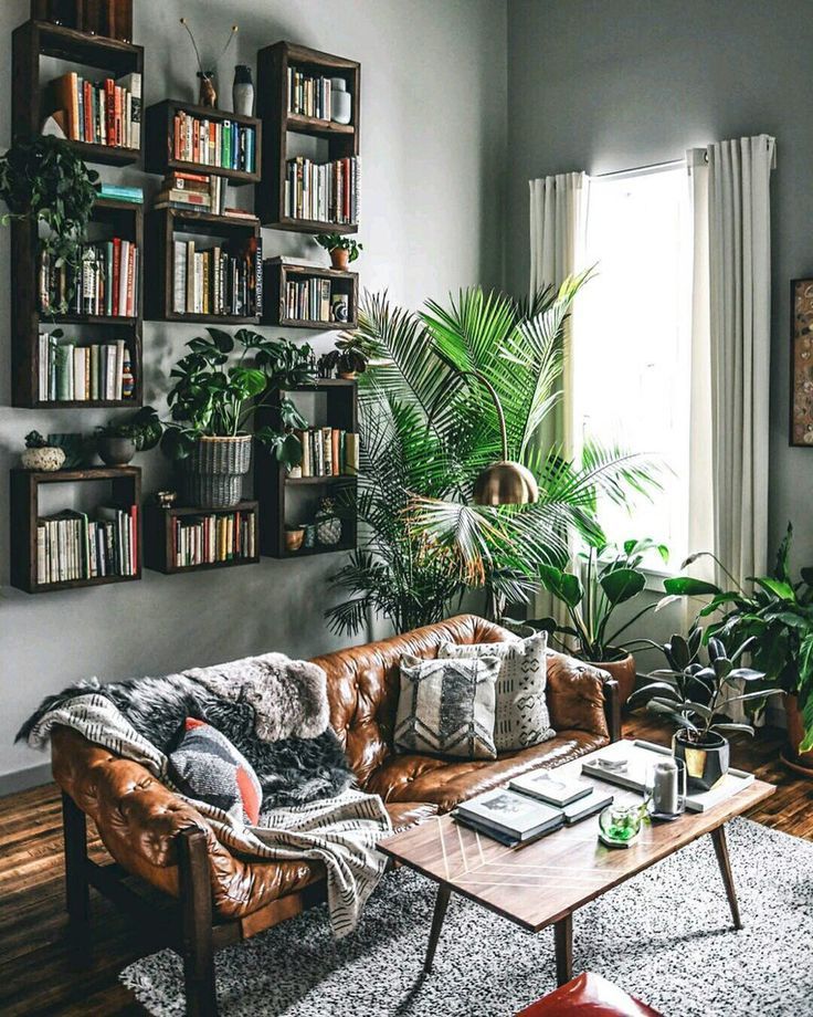 beautiful living room inspiration | plant love | wooden vibes | interior inspiration | Fitz & Huxley | #Wohnzimmer #Pflanzen #Wohnzimmerpflanzen #indoor