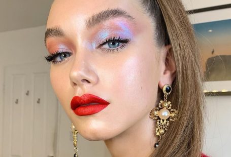 10 makeup looks you can easily recreate for prom or formal  #beauty #makeup #eyemakeup #glossylids #prom