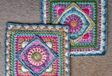 Ravelry: The Jackfield Tile Square pattern by Christine Bateman