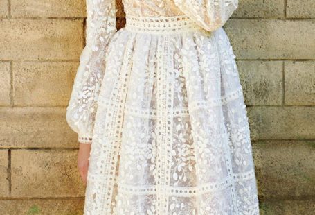 15 Pretty Floral Wedding Dresses for Summer