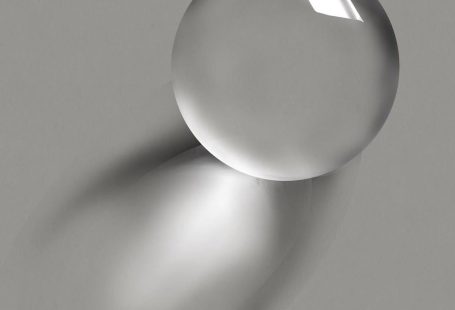 Learn how to create the illusion of glass with gradients in this tutorial with artist Mick Fisher.