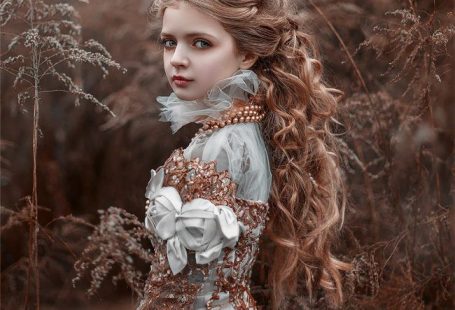 This Ukrainian Photographer Captures A Fairytale Photo Masterpieces