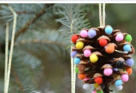 Again, it is that joy time of the year when you want to gather your family, especially your children to craft some dcor or gifts. There is nothing better than sitting at home for doing somedecorations and crafts in such acold but joyfulholiday. With