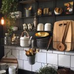 UN LIEU DIFFÉRENT... ACCUMULATIONS SUR MURS NOIRS - #ACCUMULATIONS #DIFFÉRENT #LIEU #murs #NOIRS