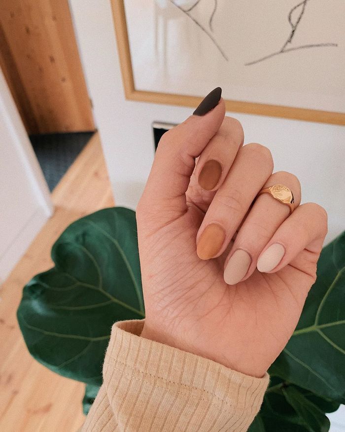 Wenn Sie so unentschlossen sind wie ich, werden Sie den größten Nageltrend des Sommers lieben... - #den #Des #grössten #ich #Lieben 