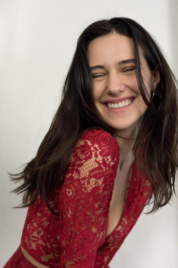 When Devon Lee Carlson Said Come Over! To Reformation - Eluxe Magazine