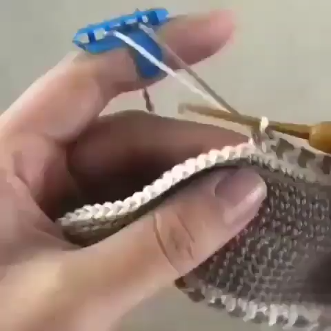 unknown crochet artist. Would you pls inform us if you know whom this video belongs to