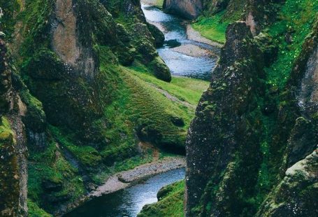 29 Amazing Places To Visit On A Vacation To Iceland - #travel #traveltips #traveldestination #wanderlust #pl