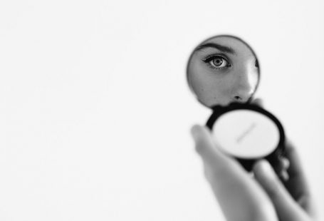 Artist Profile: Wing Ta, Canary Grey