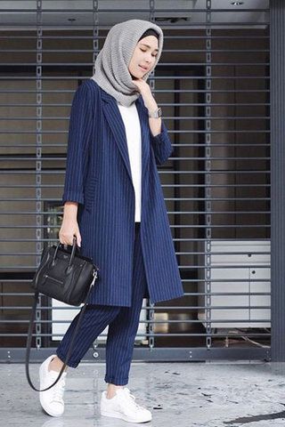 How to Win the Modern Hijab Street Style Look