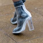 Transparant boots are a very populair item nowadays. They are attractive and eye-catching, but how do you combine these beauties? We created a inspirational couple looks!