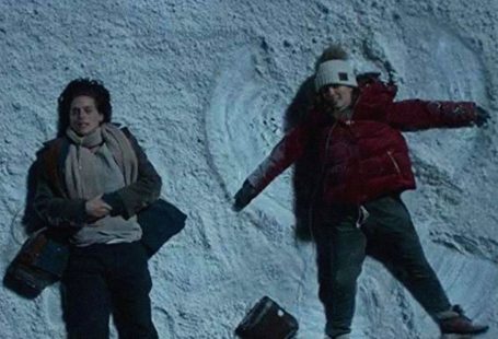 The Next Love Story From The Five Feet Apart Team Is A Spiritual Sequel r29.co/32Kx98C