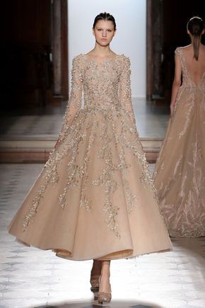 Tony Ward Spring/Summer 2018 Couture Back to Galleries | British Vogue