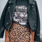 How to Wear Graphic Tees + 12 Favorites #graphictee #fallstyle #falloutfitinspiration
