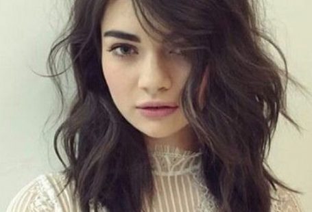 13 der beliebtesten mittleren Frisuren für Frauen Sie können es nicht verpassen