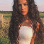 15 Amazing Longcurly Hair You Can Try
