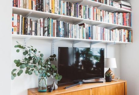 20+ DIY Bookshelf Ideas For Every Space, Style And Budget