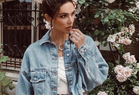 » 7 modelos de jaqueta jeans para usar no dia a dia - Charme-se #jaquetajeans #jaquetacropped
