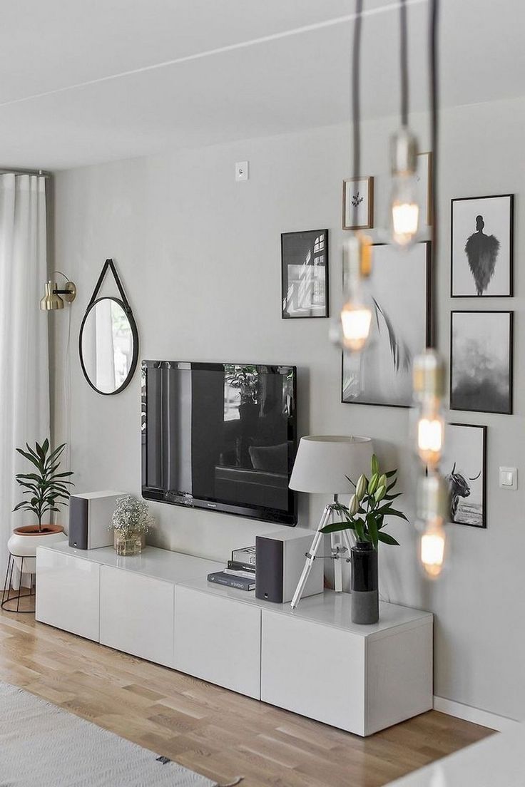 80+ Comfy Minimalist Living Room Design Ideas  #livingroomideas #livingroomdecor #livingroomfurniture