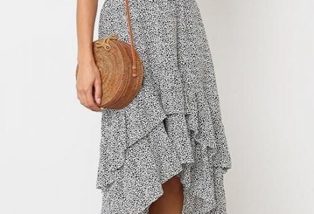 Be in Love Ruffle Skirtsummer fashion, summer outfit, summer outfit ideas, skirt, maxi skirt, high low skirt, sandals, casual style, date outfits, day outfits for summer, casual outfits for summer, outfits with skirts