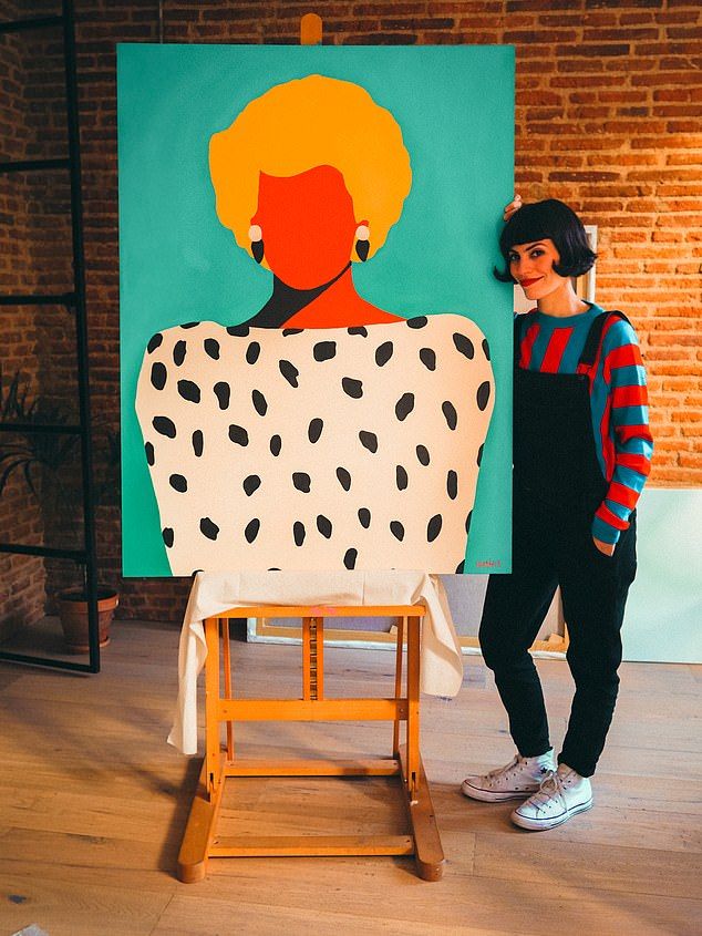 Artist Coco Davez has shown that even when literally faceless, popular celebrities are sti...