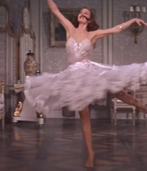 fashion icons | Cyd Charisse ~ #fashionicons #cydcharisse